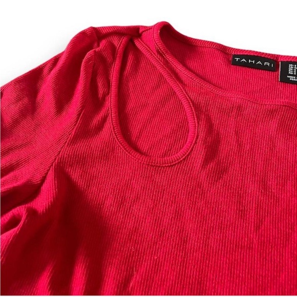 Elie Tahari red long sleeve raindrop cutout top - Picture 3 of 4